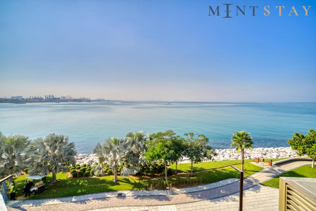 Bluewaters Residences 5, Bluewaters Island - Mint Stay