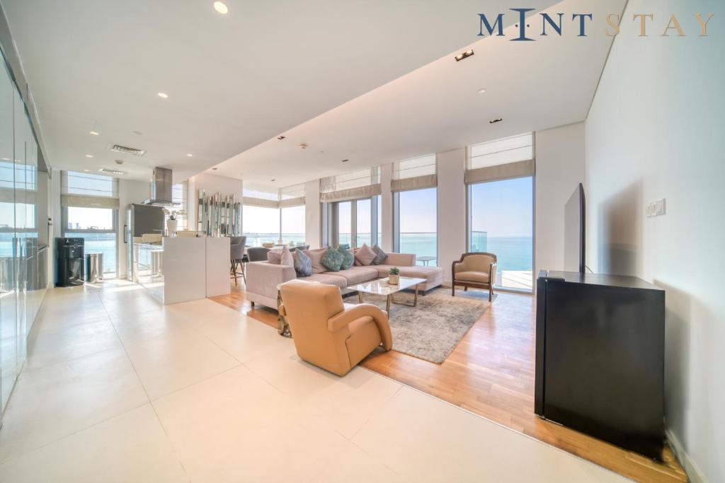 Bluewaters Residences 5, Bluewaters Island - Mint Stay