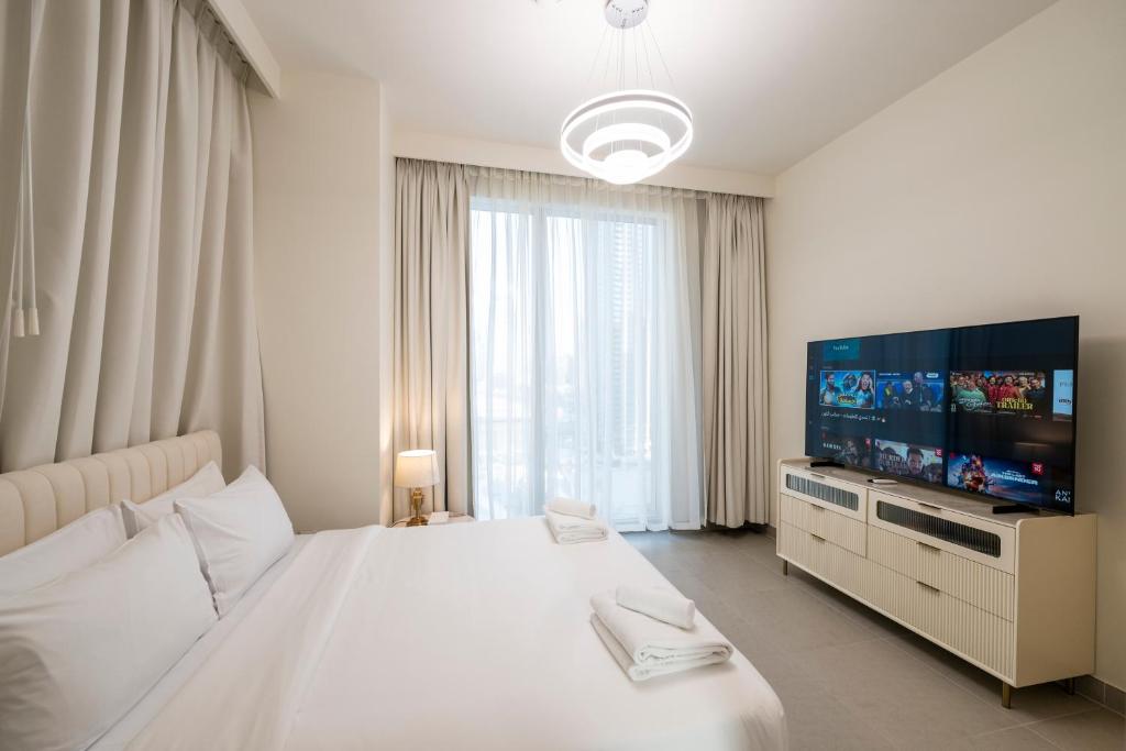 هتل سه بیدرومز فورت تاور یک - داون تاون اسکای لایت - 3 Bedrooms Forte tower 1- Downtown Skylight