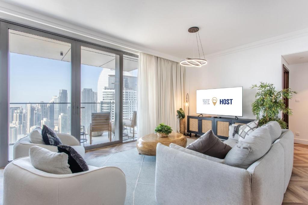 هتل وی هاست - دِتاون لوکژری 4 بی آر آپارتمان ویت پانورامیک ویوز - WeHost - Downtown Luxury 4BR Apartment with Panoramic Views