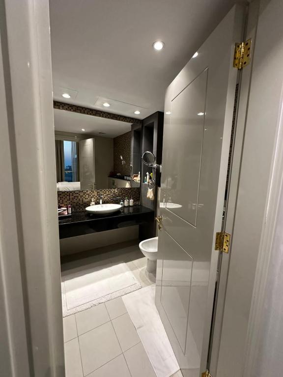 LUX 1 bedroom in Downtown