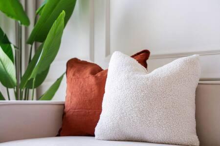 Silkhaus Luxurious 1 BDR Stunning View