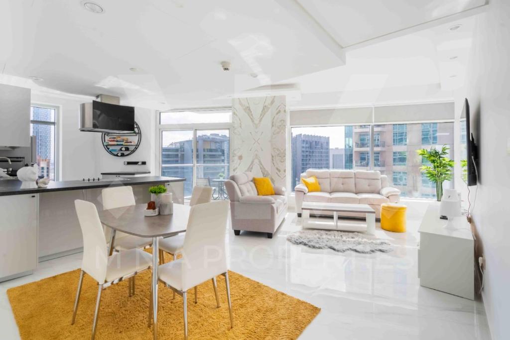هتل برند نیو 1 بی دی آر آپارتمان- نکست تو برج خلیفه اند دبی مال - Brand New 1BDR Apartment- next to Burj Khalifa and Dubai Mall