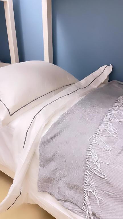 هتل و او هاستل دبی - وومن only - Wow Hostel Dubai - Women only