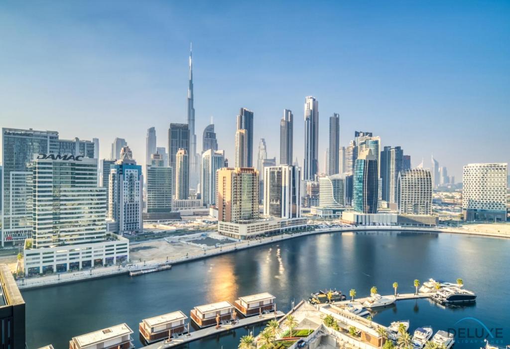 هتل مدرن 2بی آر در 15 نورث ساید تاور 1 بیزنس بی بای دلاکس هولی دی هومز - Modern 2BR at 15 Northside Tower 1 Business Bay by Deluxe Holiday Homes