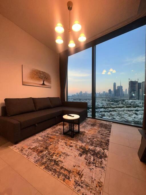هتل استیکیشن هالیدی هومز این سوبا هارتلند ویوز - Staycation Holiday Homes In Sobha Hartland Waves