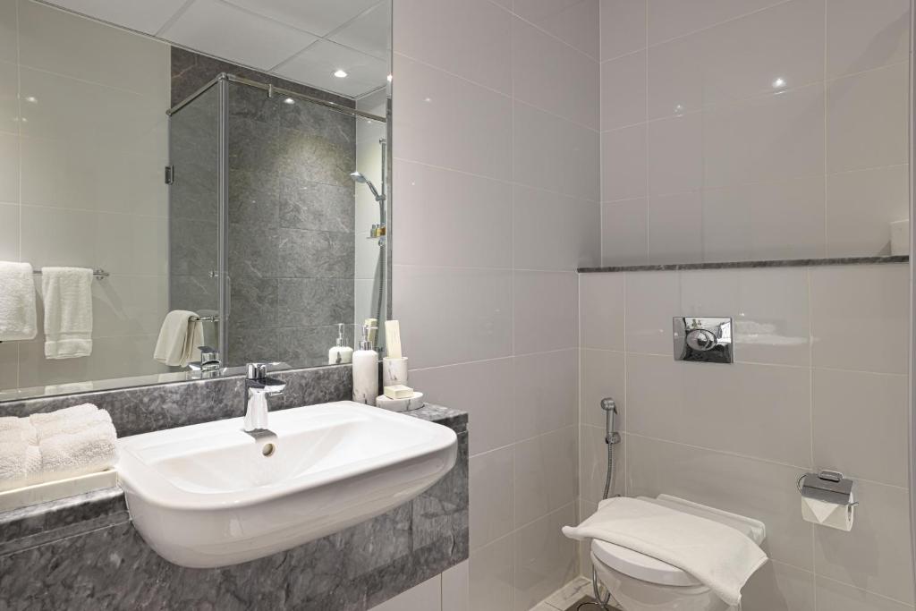 هتل ویژنری ویستا: 2BR ال حبتور سیتی - Visionary Vista: 2BR Al Habtoor City