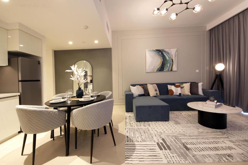 RH- Live in Luxury, 01BR with spectacular view