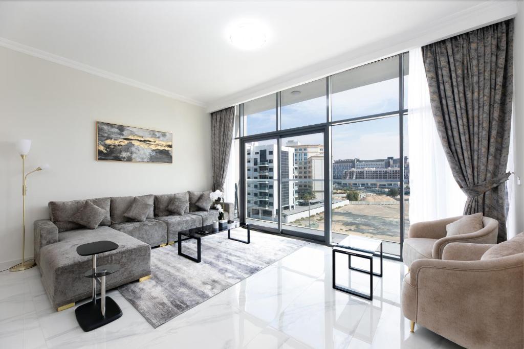 هتل اسپیشس 3 بی آر آپارتمان نیر میراکل گاردن - Spacious 3BR Apartment Near Miracle Garden