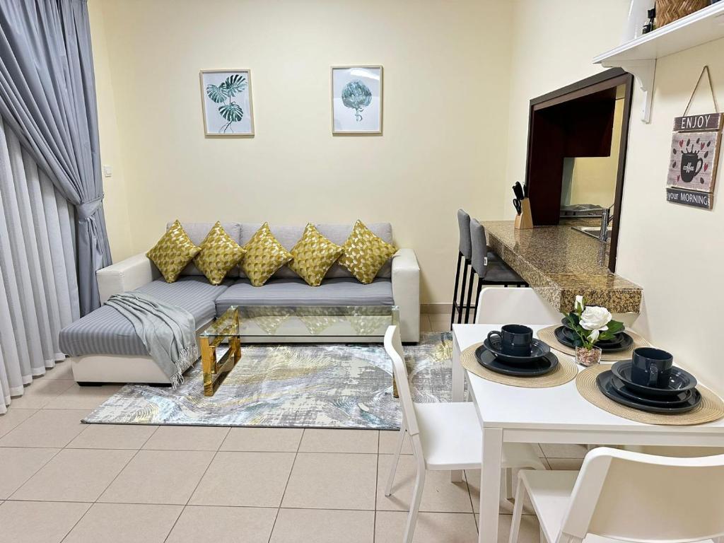 هتل برج ویوز تاور سی، داونتاون، دبی امارات متحده عربی - Burj Views Tower c, Downtown,Dubai UAE