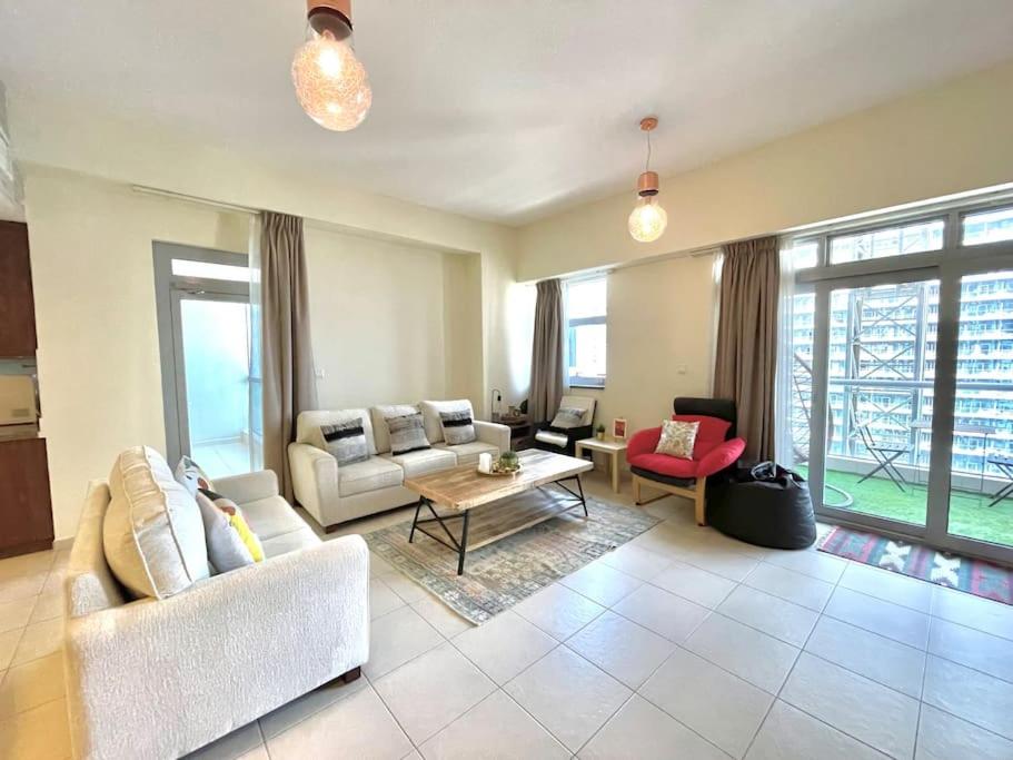 هتل لارج 1 بیدروم آپارتمان در د هارت آف بیزنس بی - Large 1 Bedroom Apartment in the Heart of Business Bay