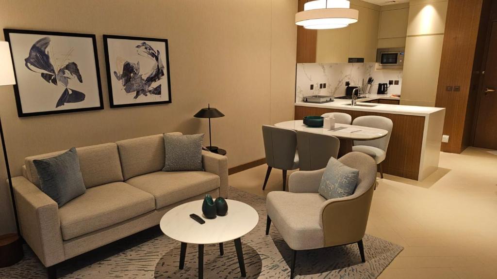 هتل لاکچری آپارتمان این د ادرس اوپرا - Luxury apartment in the Address Opera