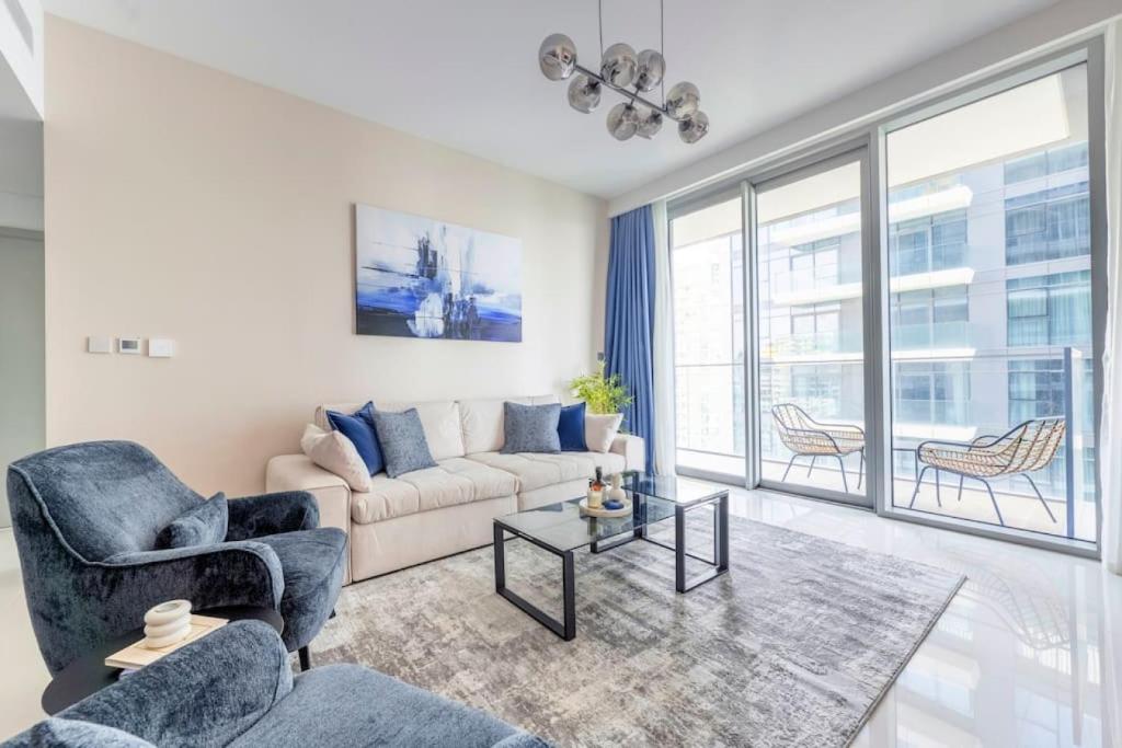 هتل آپارتمنت 1BR ویدا مازینگ - 1BR Apartment with amazing view
