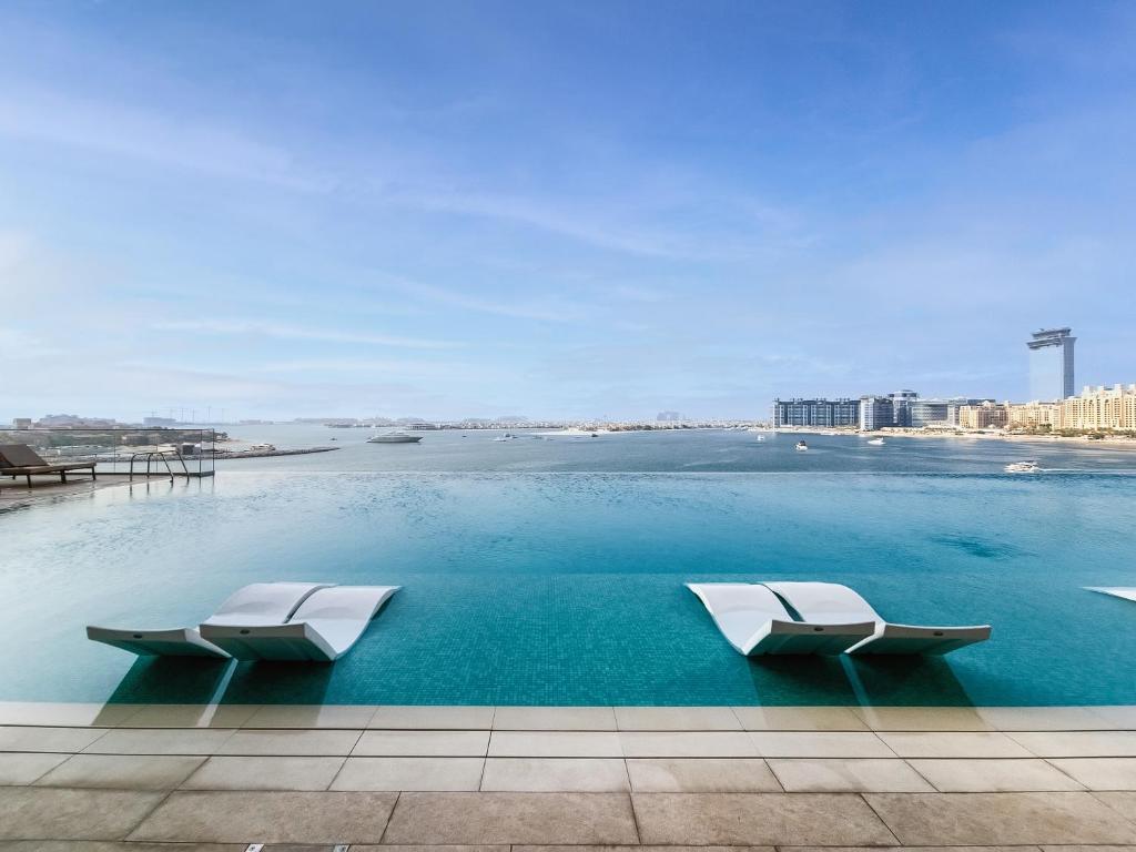 هتل مارینا ویستا 1BD وید بیچ اکسس این بیچفرانت - Marina Vista 1BD with beach access in Beachfront