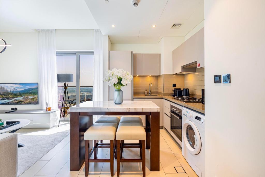 هتل سرین 1BR هیوون این کریک ویستا - Serene 1BR Haven in Creek Vista