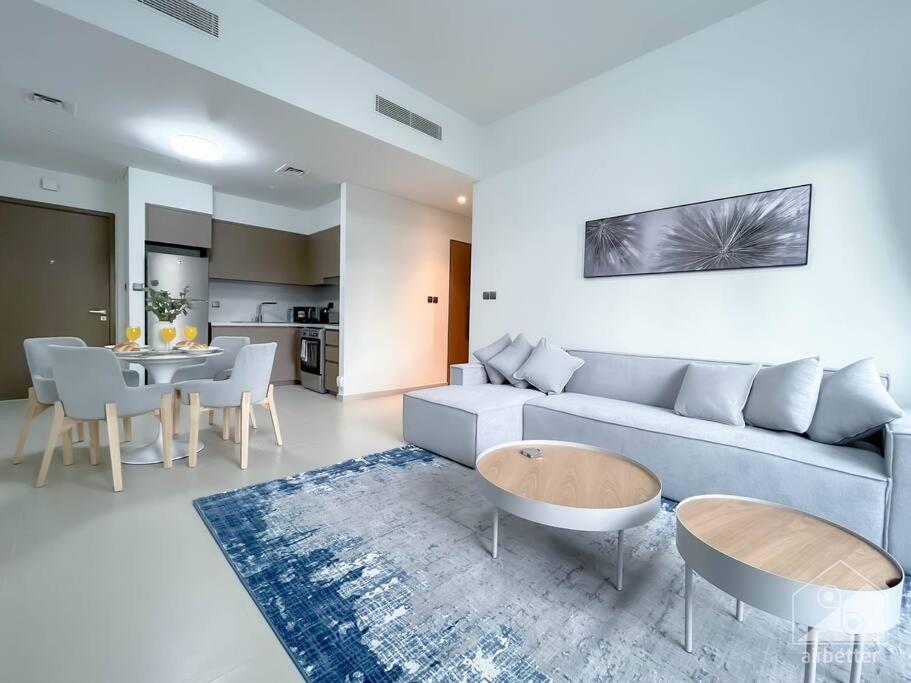 هتل لاکسوریس 1 بی وید برتکینگ ویوز دان تاون - Luxurious 1B with breathtaking views Downtown