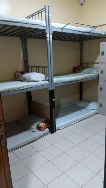هتل یو ای ای هاستِل - UAE HOSTEL