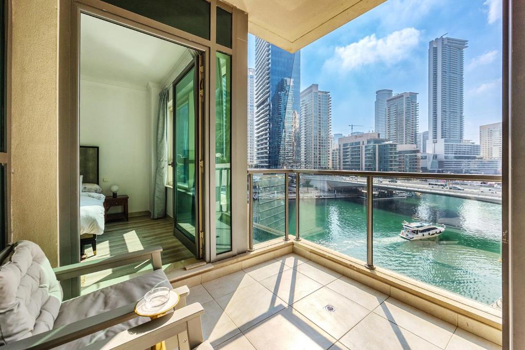 هتل مارینا کوییز 1 بی دی آر پلاس گست روم، دبی مارینا - Marina Quays 1 BDR plus Guest Room, Dubai Marina