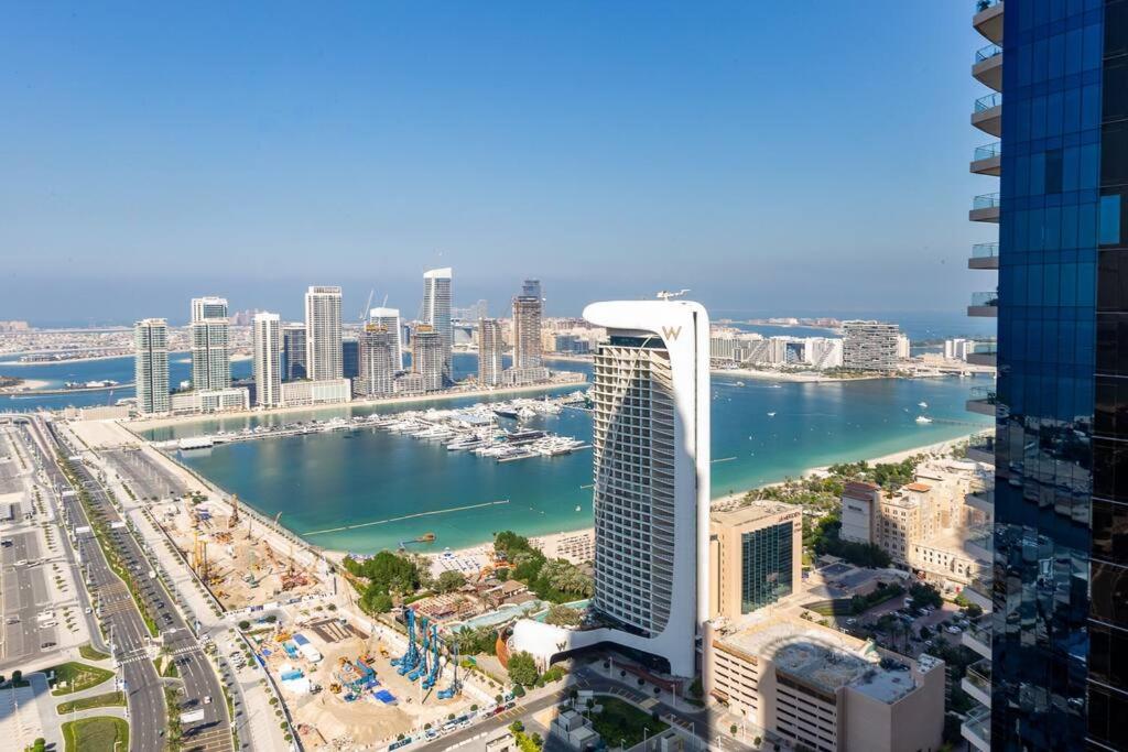 هتل یونیک فولی رنوویتی 2 بی آر + استادی آن مارینا - Unique Fully Renovated 2BR+study on Marina
