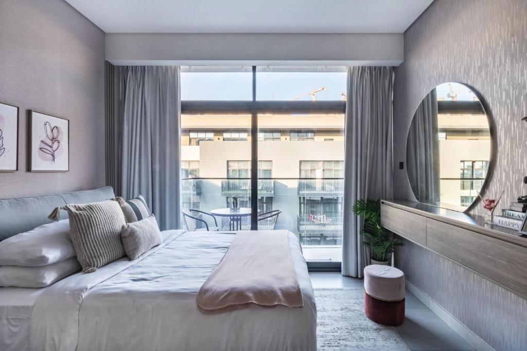 هتل گست‌ردی - جی‌وی‌سی اوربن کامفرت ویت بالکنی - GuestReady - JVC Urban Comfort with Balcony