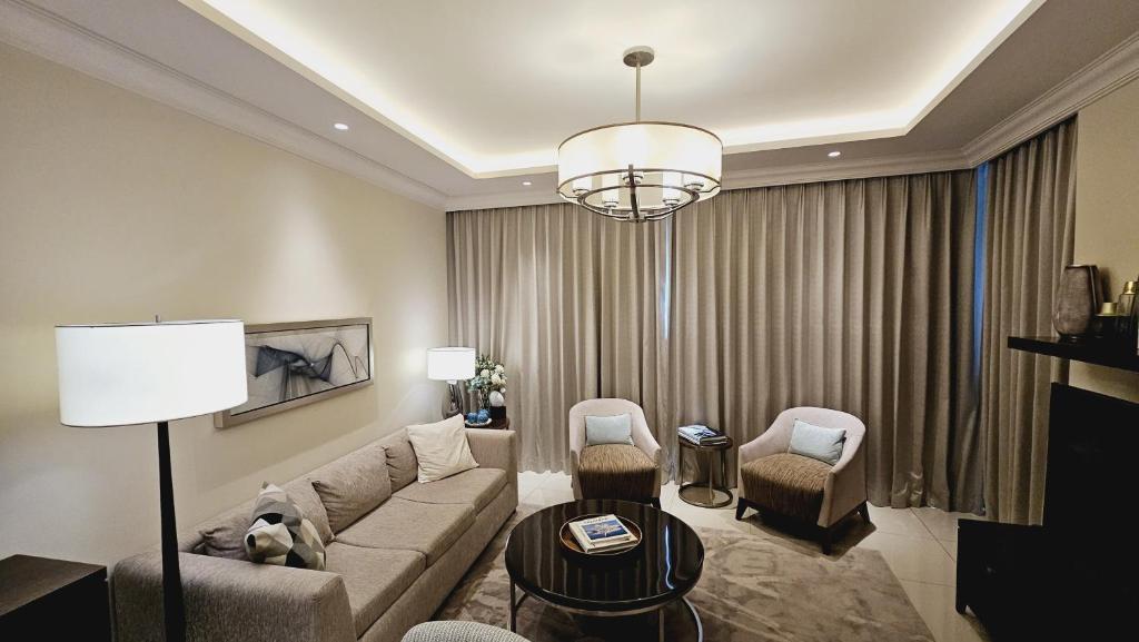 هتل استانینگ، لاکچری آپارتمنت ویت برج خلیفه ویو! - Stunning, Luxury Apartment with Burj Khalifa view!