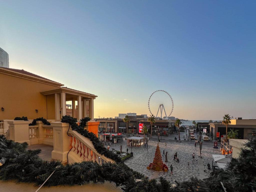 هتل سیلوانا دلاکس هاستل - Silvana Deluxe Hostel