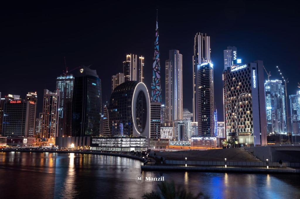هتل منزل - 1BR آپارتمان در د بی با نمای کانال - Manzil - 1BR Apartment in The Bay with Canal View