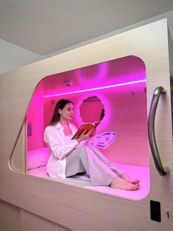 هتل برلوگا کپسول جی بی آر - Berloga Capsule JBR