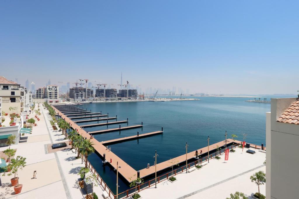 هتل لیو بی ان بی - لاکچری کاستال لیوینگ - ل کوته (3+1 بی آر) - Livbnb - Luxury Coastal Living - Le Cote (3+1 BR)