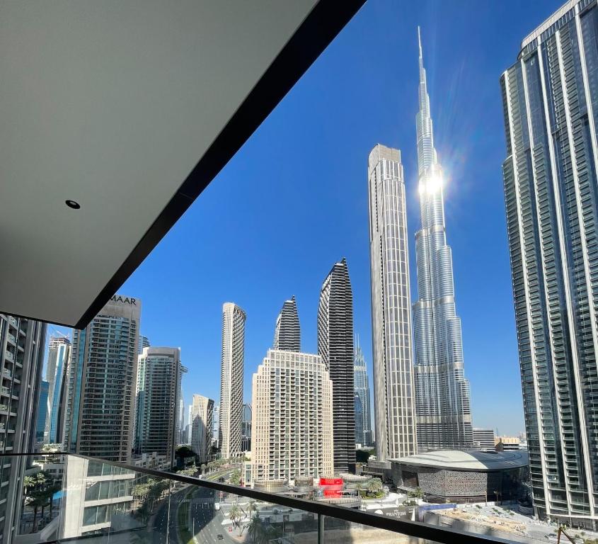 هتل امیزینگ برج اند اپرا ویو آپارتمان 163 بی سی-2 - Amazing Burj and Opera View Apartment 163BC-2