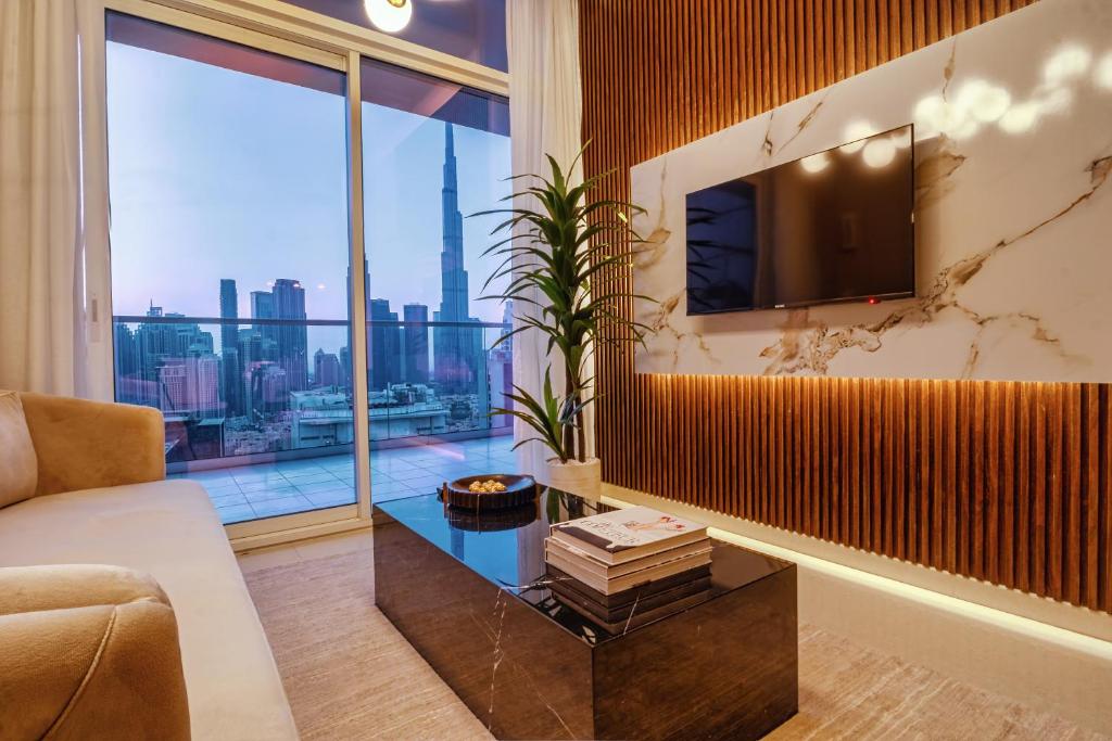 هتل لاکچری تاپ فلور، وید فول برج خلیفه ویو - Luxury Top Floor, with full Burj Khalifa View