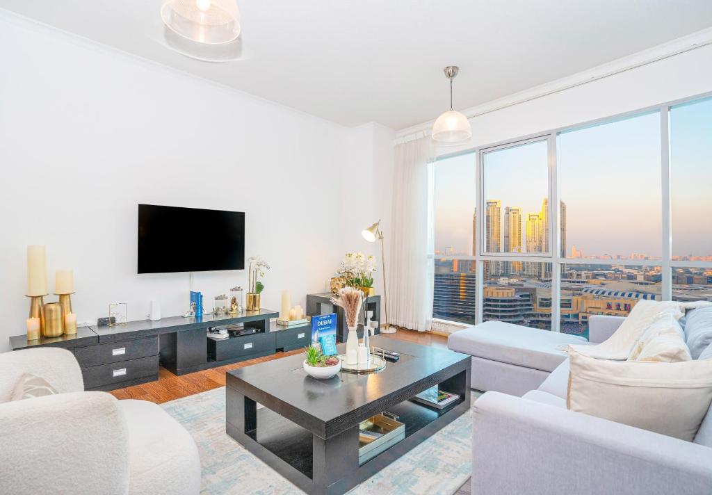 هتل هومزگت‌اوی - د ریزیدنسز 3BR داون‌تاون - ایمار - HomesGetaway-The Residences 3BR Downtown-Emaar