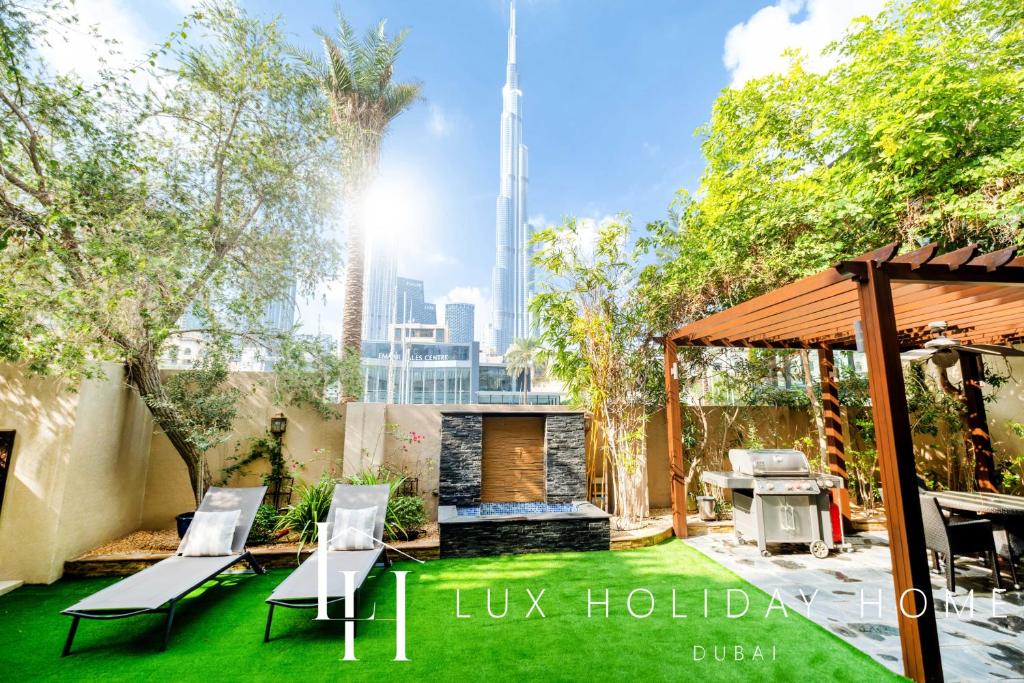 هتل لاکس د برج خلیفه ویو گاردن سوئیت - LUX The Burj Khalifa View Garden Suite