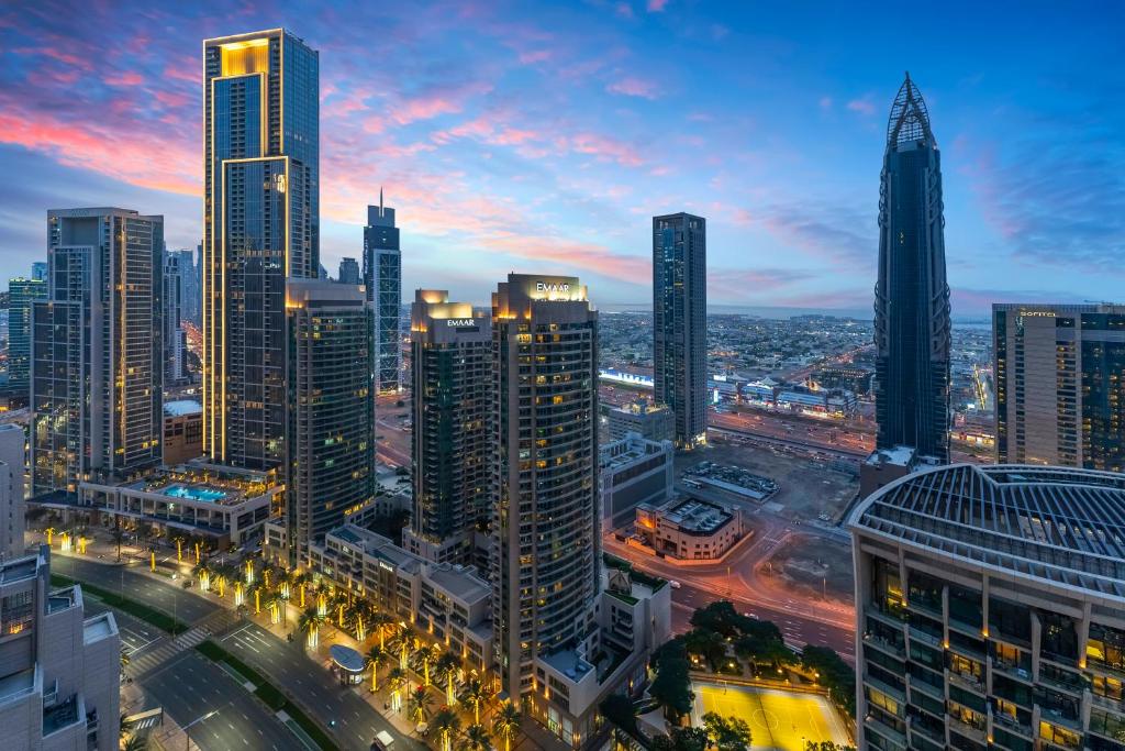 هتل فَم لیوینگ - ادریس رزیڈنسز اُپرا - 2 بی آر داون تاون اوپلنس - FAM Living - Address Residences Opera - 2BR Downtown Opulence
