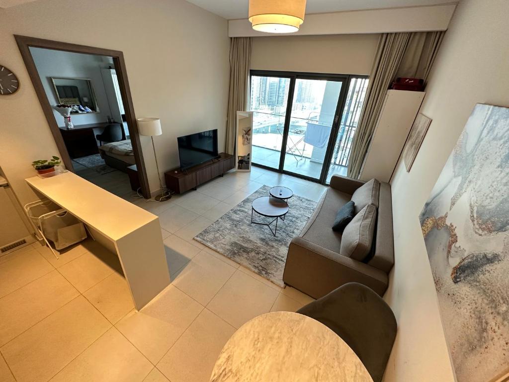 هتل سول اونیو - لاکچری 1 بد روم آپارتمان ویت فول برج خلیفه ویو - SOL Avenue - Luxury 1 bedroom apartment with full Burj Khalifa view