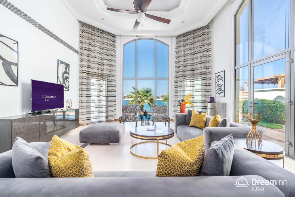 هتل دریم این - لوکسری ویلا - پرایوت پول اند بیچ اکسس Dream Inn - Luxury Villa - Private Pool and Beach Access