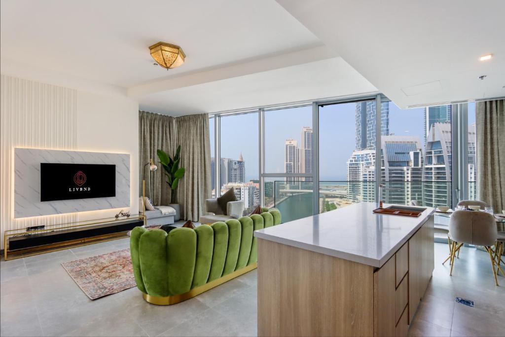 هتل لیف‌بی‌ان‌بی استلا سوئیت - گورژیوس 1بی‌آر و/ مارینا ویو - Livbnb Stella Suite - Gorgeous 1BR w/ Marina View