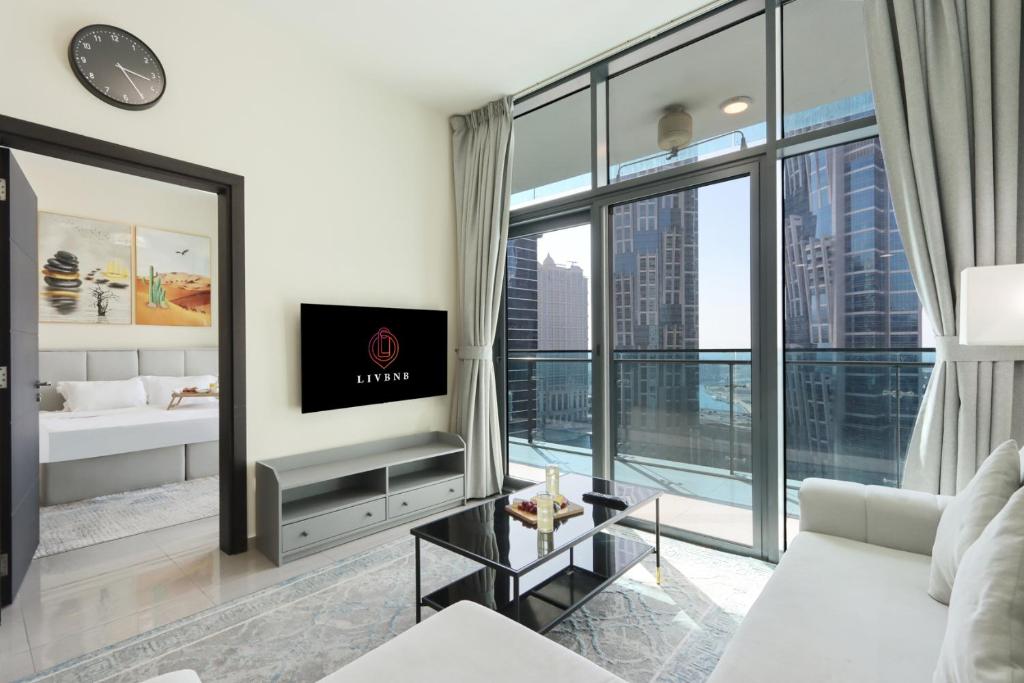 هتل لیو بن بی سوئیتس - مدرن 1 بد این مرانو تاور - Livbnb Suites - Modern 1 Bed in Merano Tower