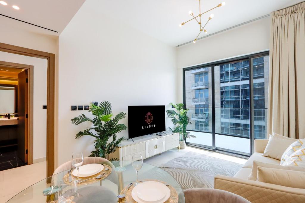 هتل بینگ هاتی : مدرن لیوینگ ویت کانال ویو بای لیوبن بی - Binghatti : Modern Living w/ Canal View by Livbnb