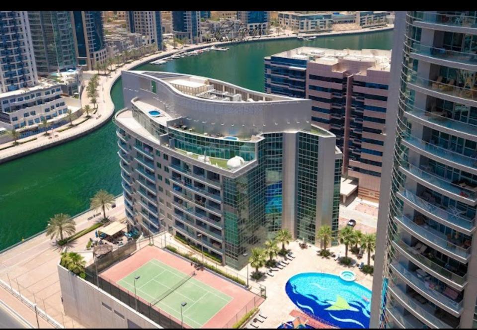 هتل مارینا ویوز ویت پول، جیم، تنس کورت، 5 دقیقه تو بیچ - Marina Waves with Pool, Gym, Tennis Court, 5 minutes to Beach