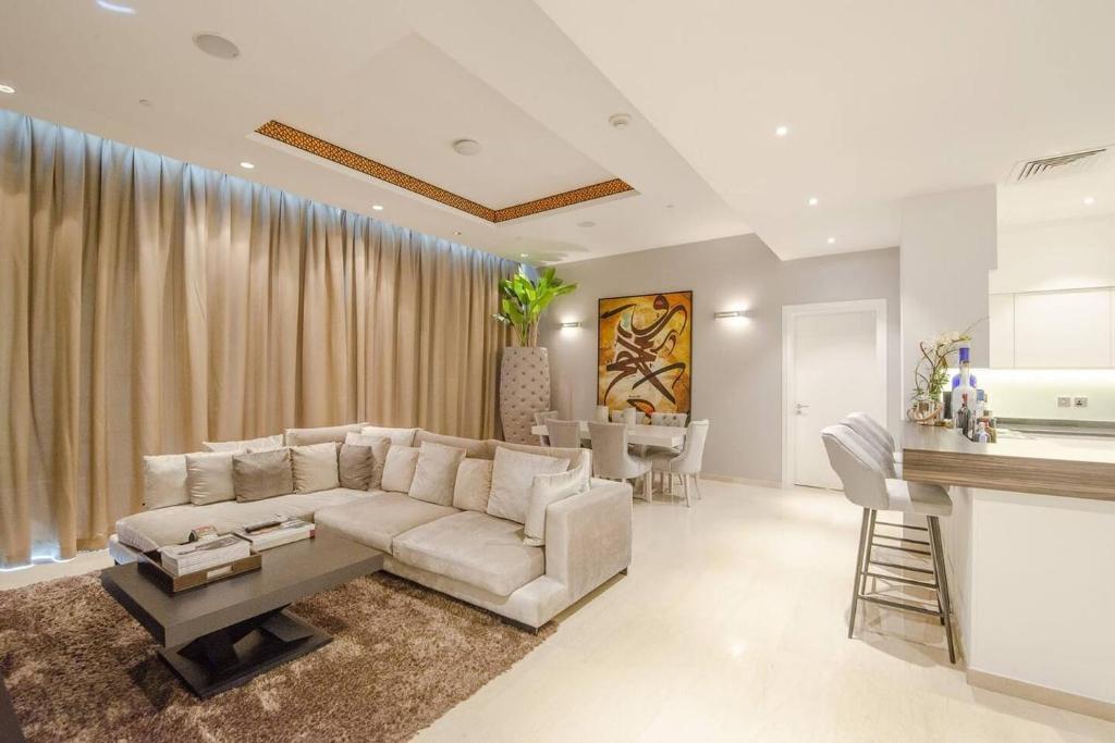 هتل اکسکلوسیو 5ستا مارولس 2بی آر در بالتیک اوشنیا - Exclusive 5sta Marvelous 2BR in Baltic Oceana
