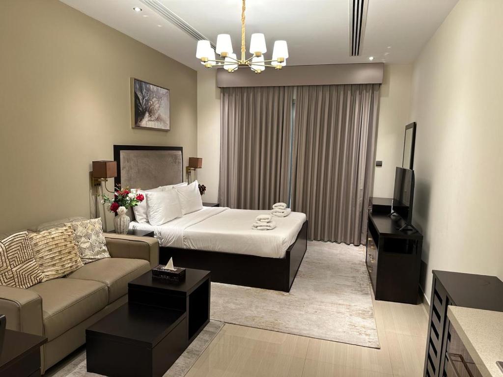 Elite Downtown Residence