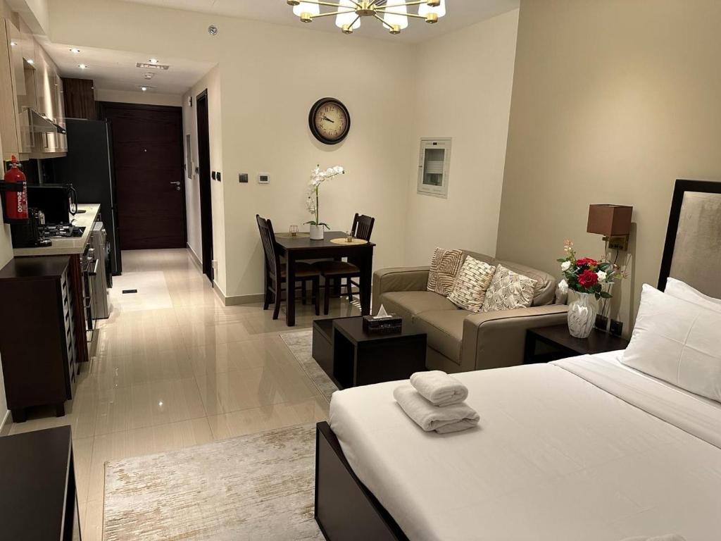 Elite Downtown Residence