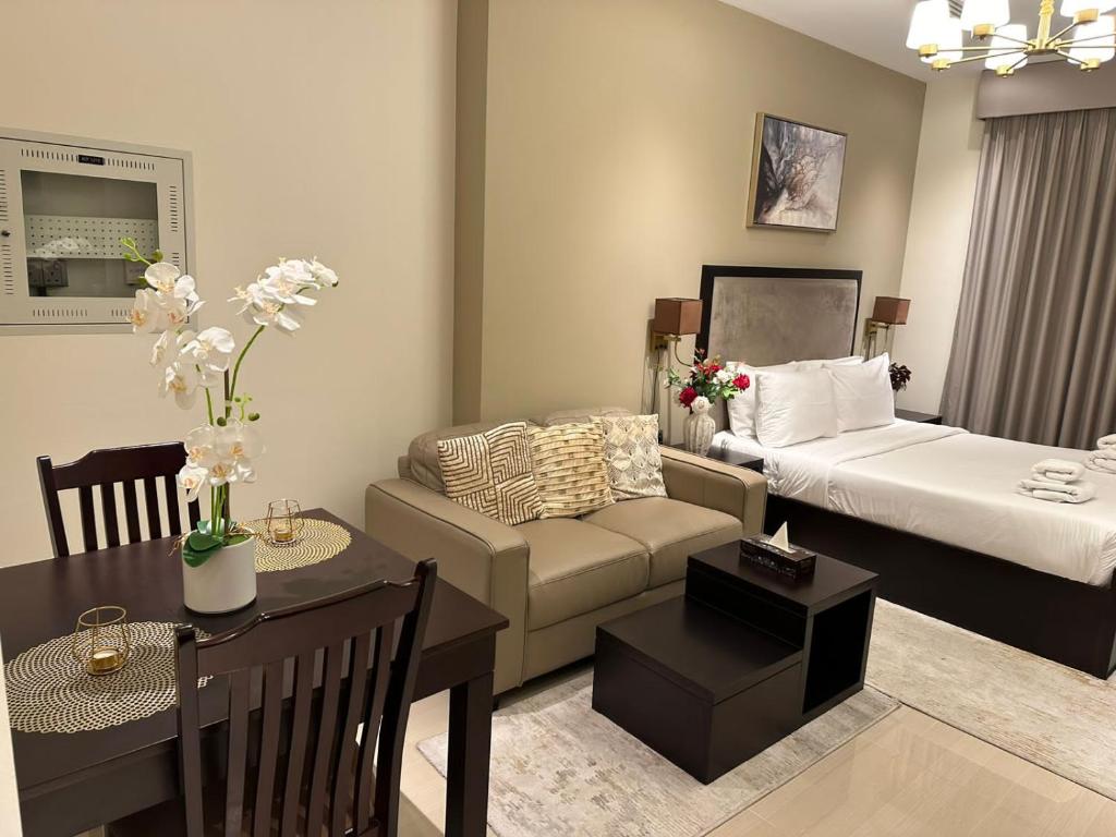 Elite Downtown Residence