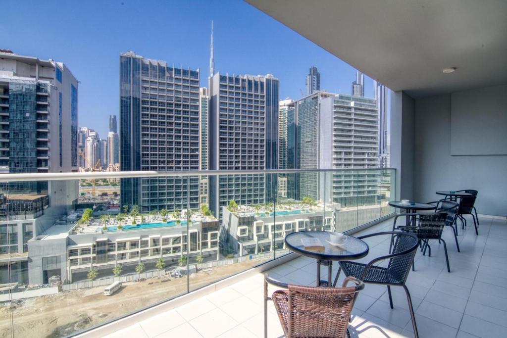 هتل دو بی آر ویت برج خلیفه ویو - 2 BR with Burj Khalifa View