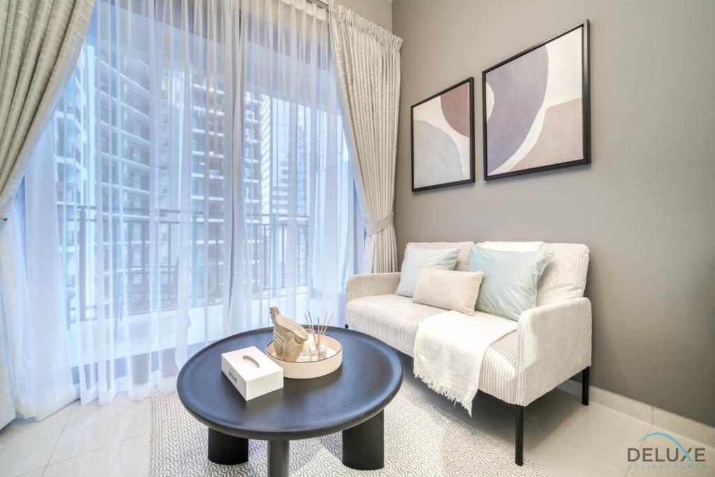 هتل دلايتفول 1 بی آر آت دامک زادا تاور بیزنس بی بای دلاکس هالیدی هومز - Delightful 1BR at DAMAC Zada Tower Business Bay by Deluxe Holiday Homes