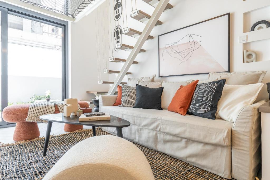 هتل فشنبل لافت ویت کاتاماران نت این جی وی سی - Fashionable loft with catamaran net in JVC