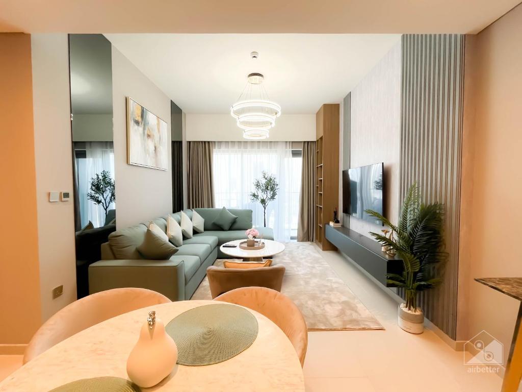 هتل نیو! لوکژوریس داونتاون آپت وید فول برج ویو - New! Luxurious Downtown Apt with full Burj view