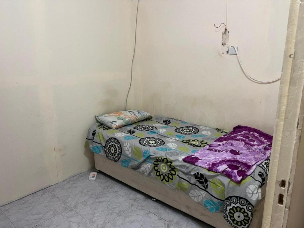 هتل رگولر هوم بیسد روم Regular homebased room