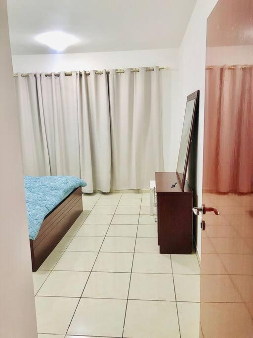 هتل پراویت روم این دبی-شارجه بوردرد Private Room in Dubai-Sharjah Border